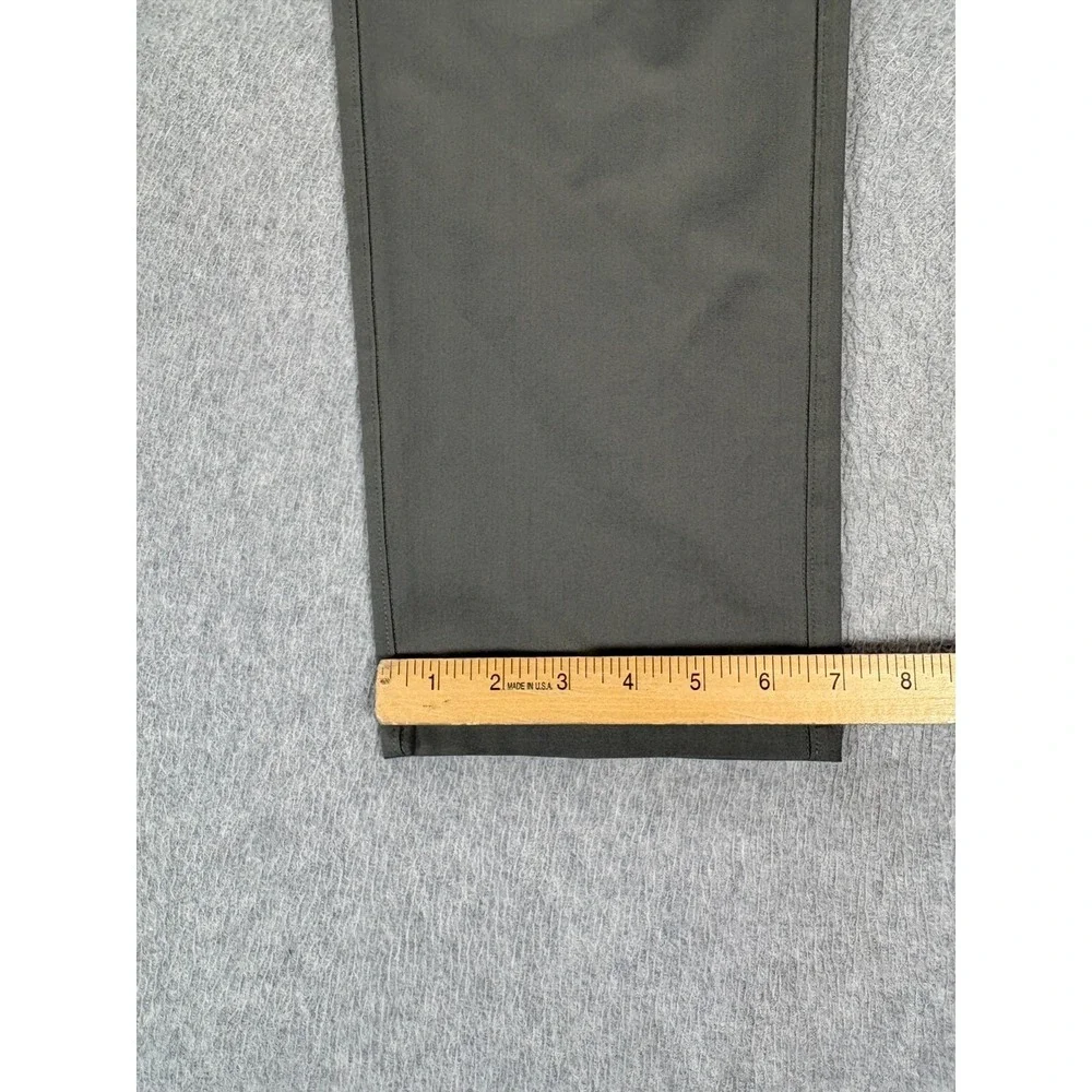 Vuori Meta‎ Athletic Fit Chino Pants (Men's 33x27) Green